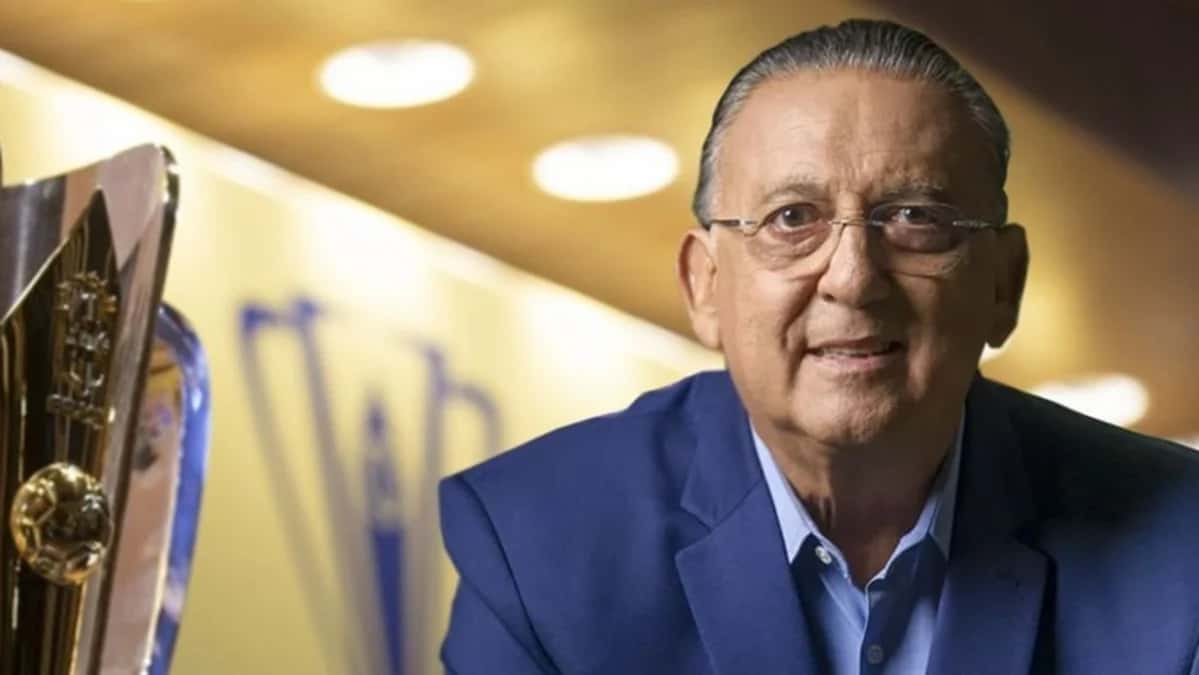 Galvão Bueno é internado a quatro meses da Copa do Mundo, diz site