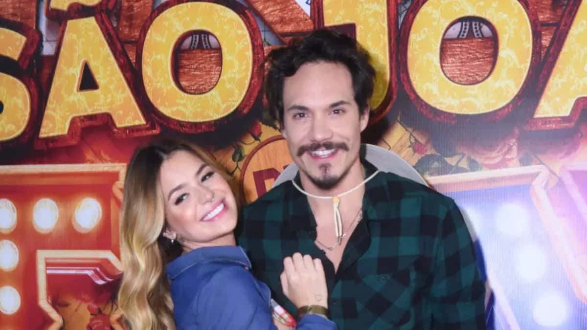 Viih Tube e Eliezer anunciam gravidez de primeiro filho