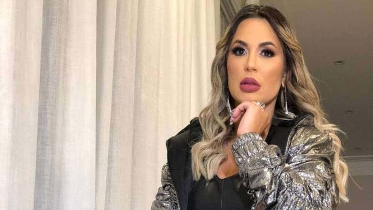 Deolane Bezerra diz ter resolvido briga entre Carlinhos Maia e sua irmã e mãe