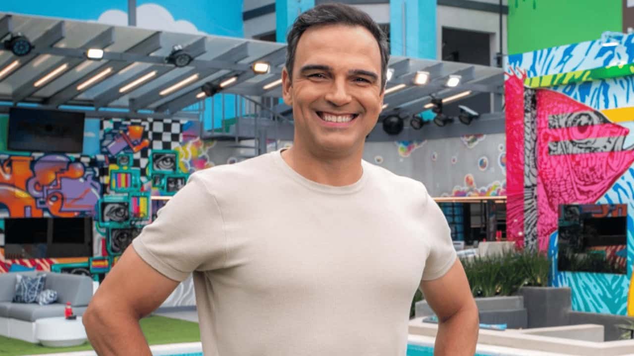Tadeu Schmidt enfrenta prova de resistência… no Detran; entenda