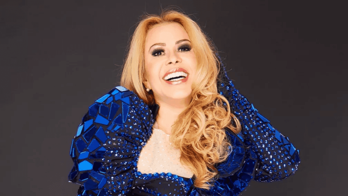 Joelma revela que gosta de se relacionar com homens feios