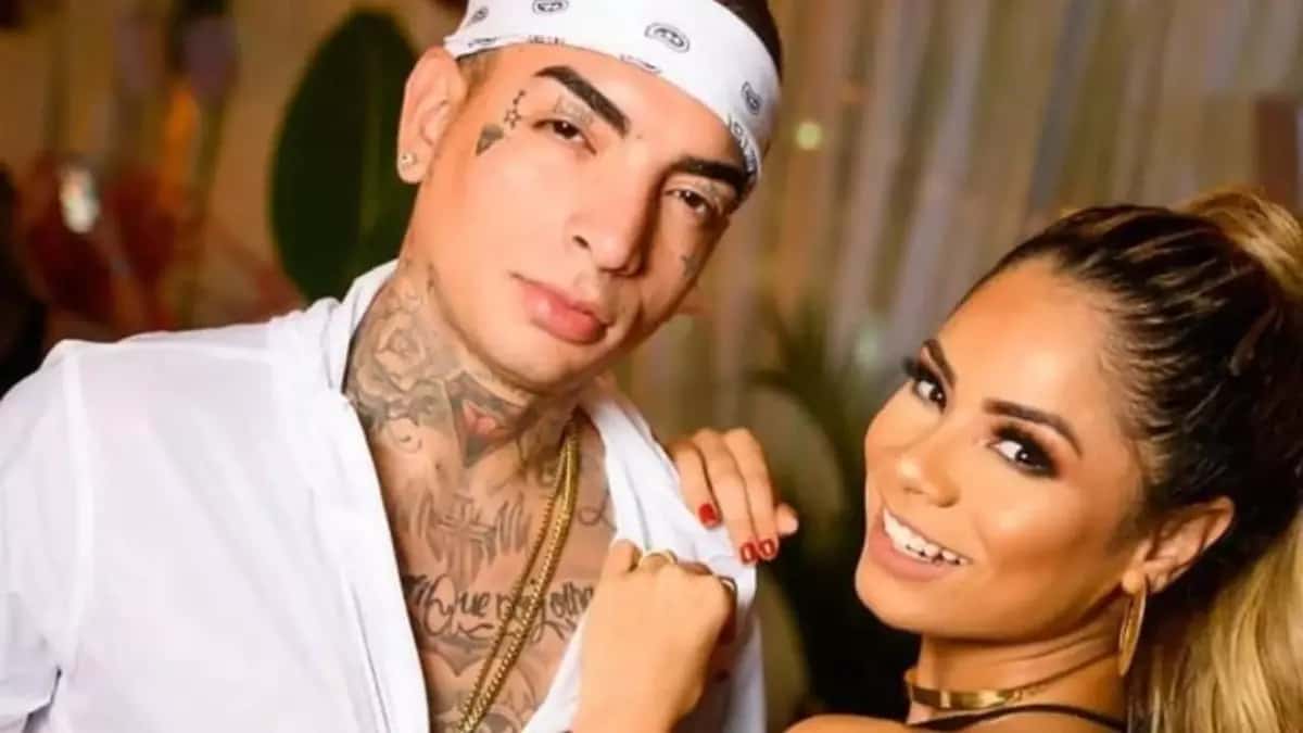 MC Guimê faz nova tatuagem escrita “Love” após separação com Lexa