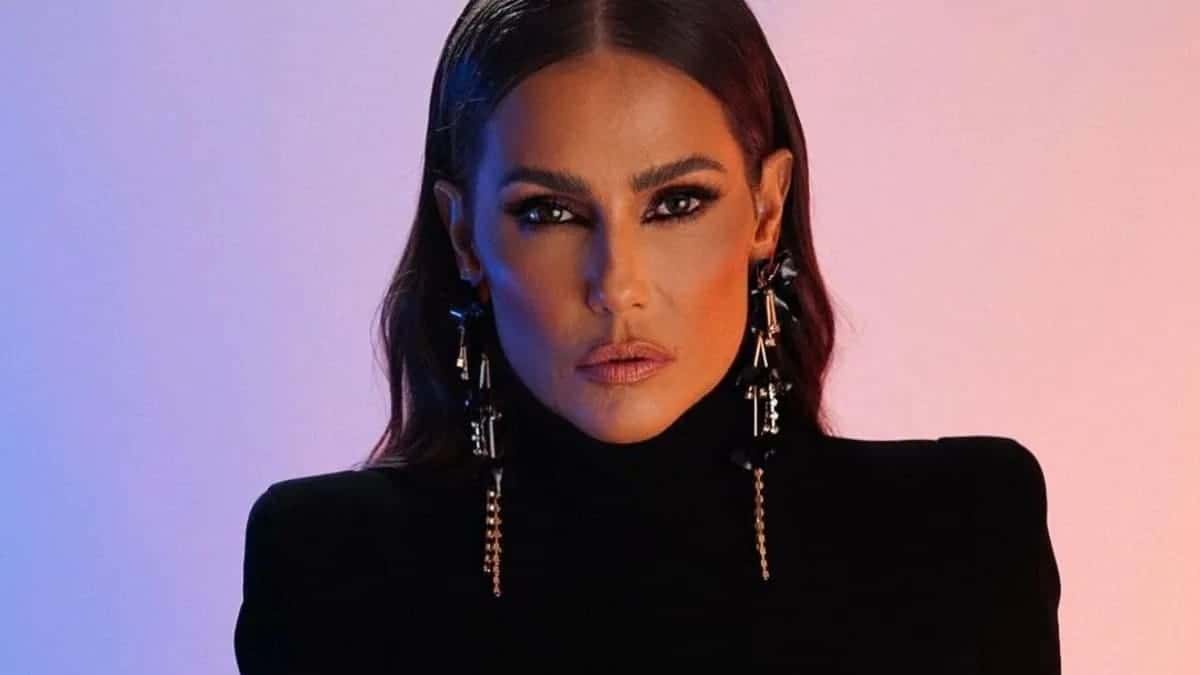 Deborah Secco revela diagnóstico de doença autoimune