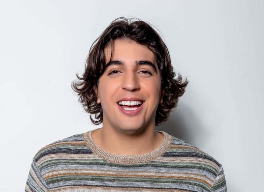 Cantor Nattan anuncia pausa na carreira para cuidar da saúde