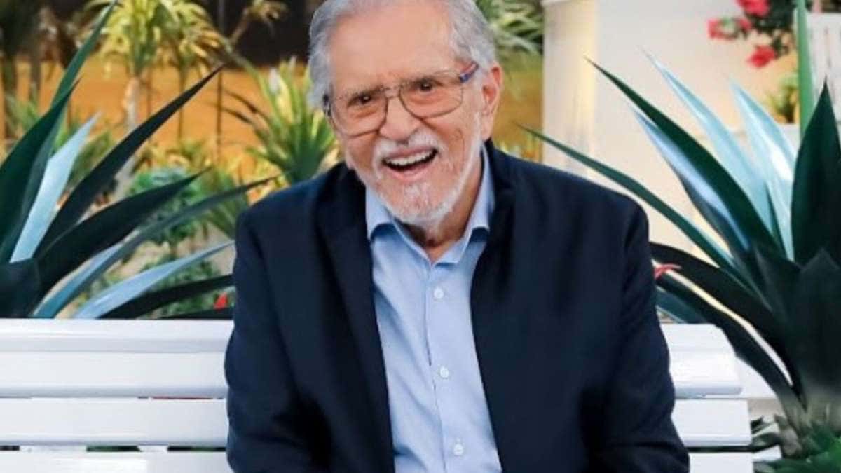Carlos Alberto Nóbrega tem alta hospitalar após retirada de coágulo no cérebro