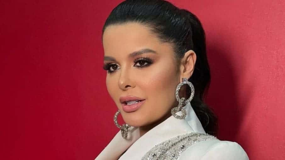 Maraisa, da dupla com Maiara, esclarece rumores de gravidez