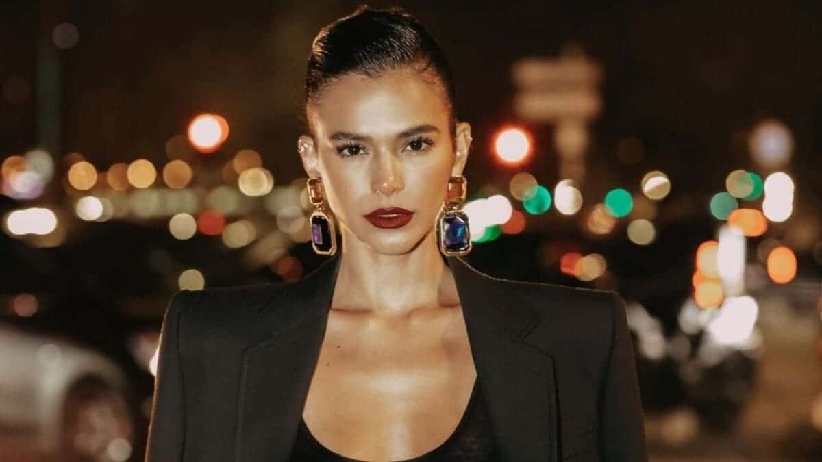 De repente 30? Bruna Marquezine desabafa sobre estar próxima dos 30 anos