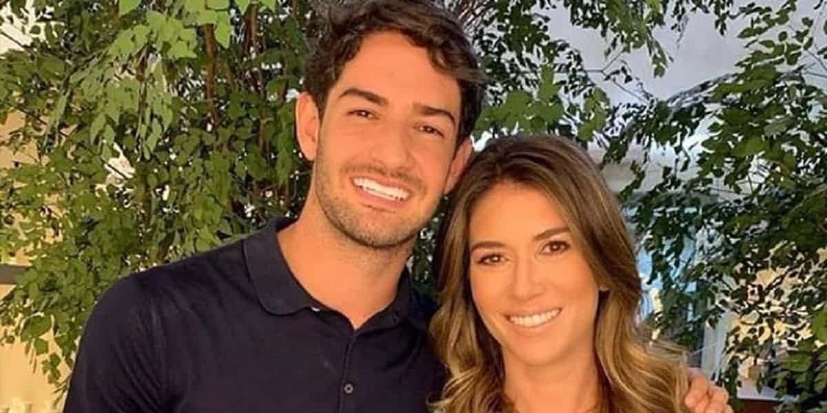 Rebeca Abravanel mostra fotos de chá de bebe luxuoso ao lado do marido