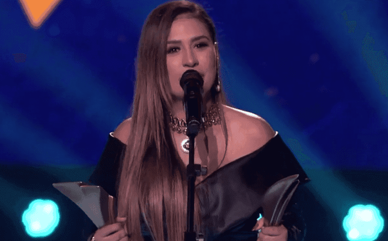 Simone Mendes conquista prêmio Multishow com “Erro Gostoso”