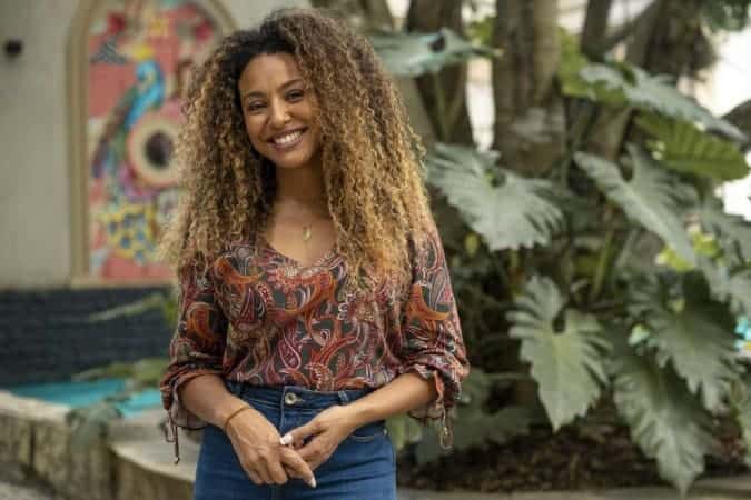 Sheron Menezzes revela que não dorme no mesmo quarto que o marido