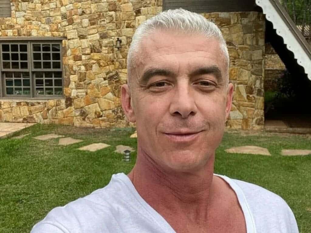 Ex-marido de Ana Hickmann se revolta com noivado da apresentadora