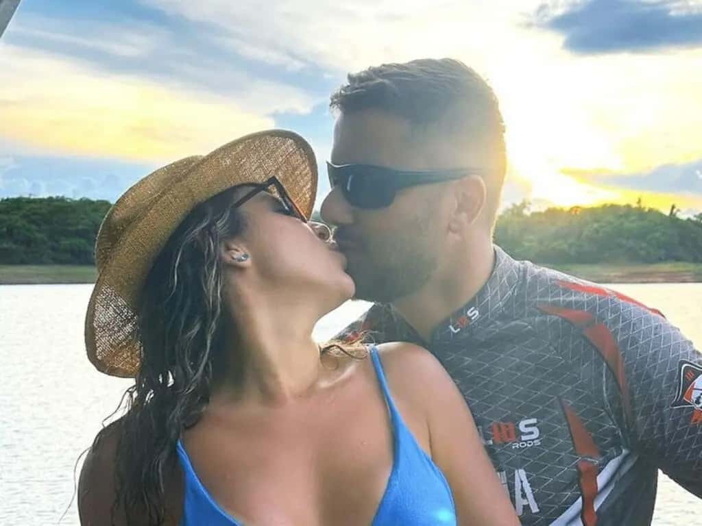 Natália Toscano curte clima ensolarado ao lado do marido, Zé Neto: “Resumo do nosso dia”