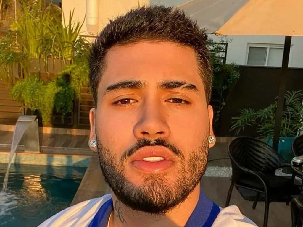 MC Kevinho celebra última quimioterapia da mãe: “Dia mais feliz”