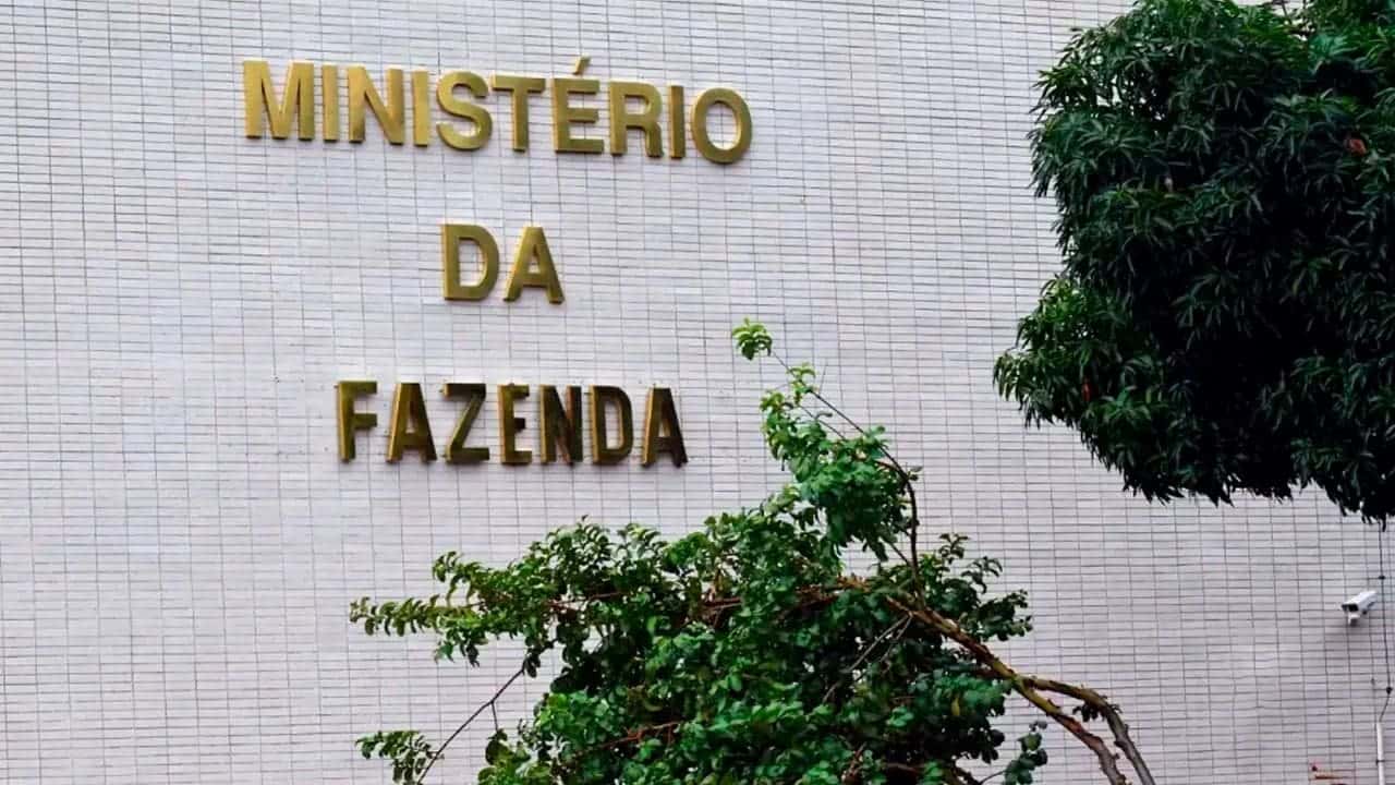 Ministério da Fazenda abre inscrições para concurso com 40 vagas