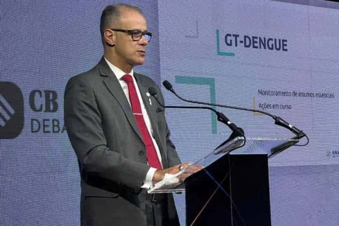 Dengue: médicos e autoridades discutem o combate à epidemia no DF