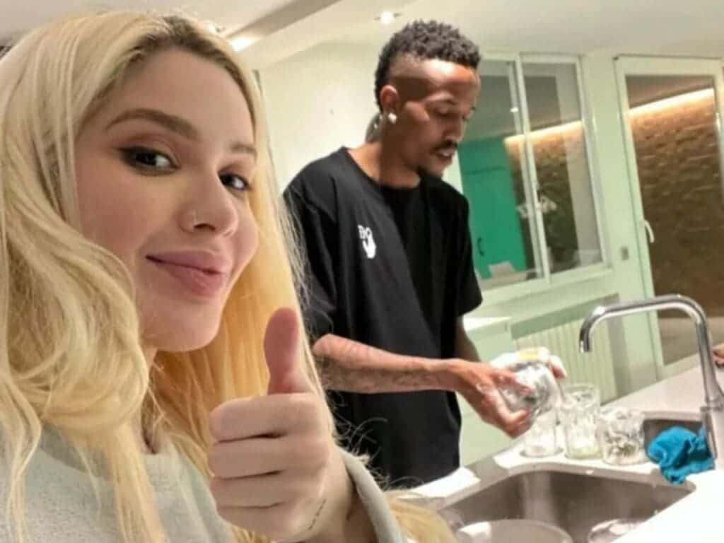 Karoline Lima deixa de seguir Éder Militão no Instagram