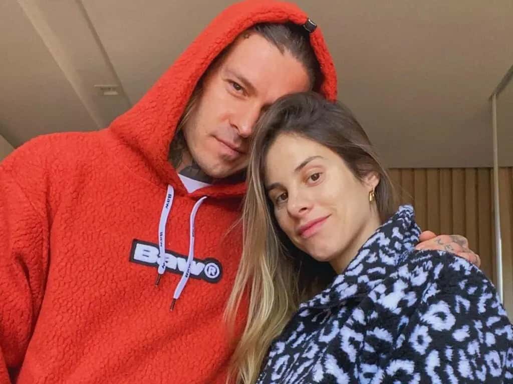 Grávida, Shantal diz que sonhou com traição do marido, Mateus Verdelho