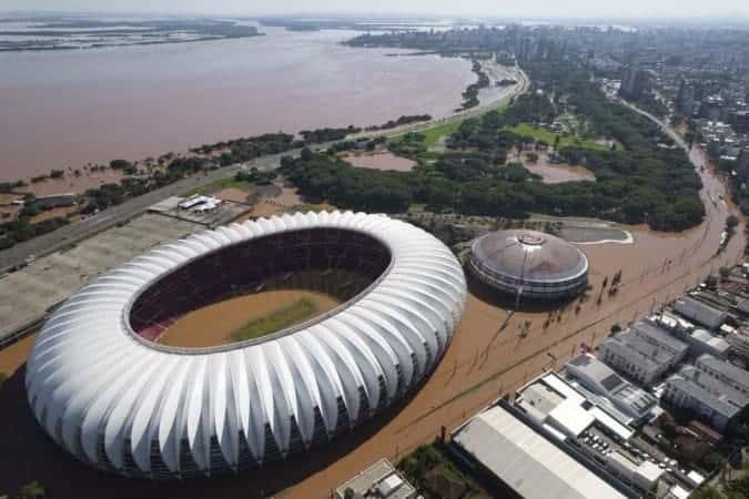 CBF suspende Brasileirão por duas rodadas após apelo de clubes
