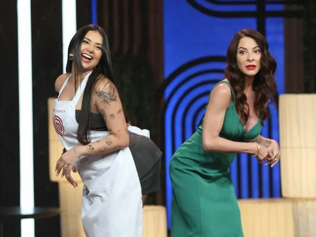 Tainá Costa ensina Ana Paula Padrão a dançar o ‘quadradinho’ no MasterChef Brasil