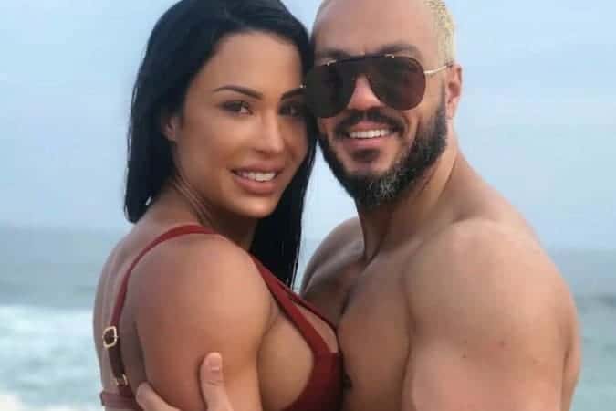 Gracyanne Barbosa se irrita na web após levantar possível reconciliação com Belo
