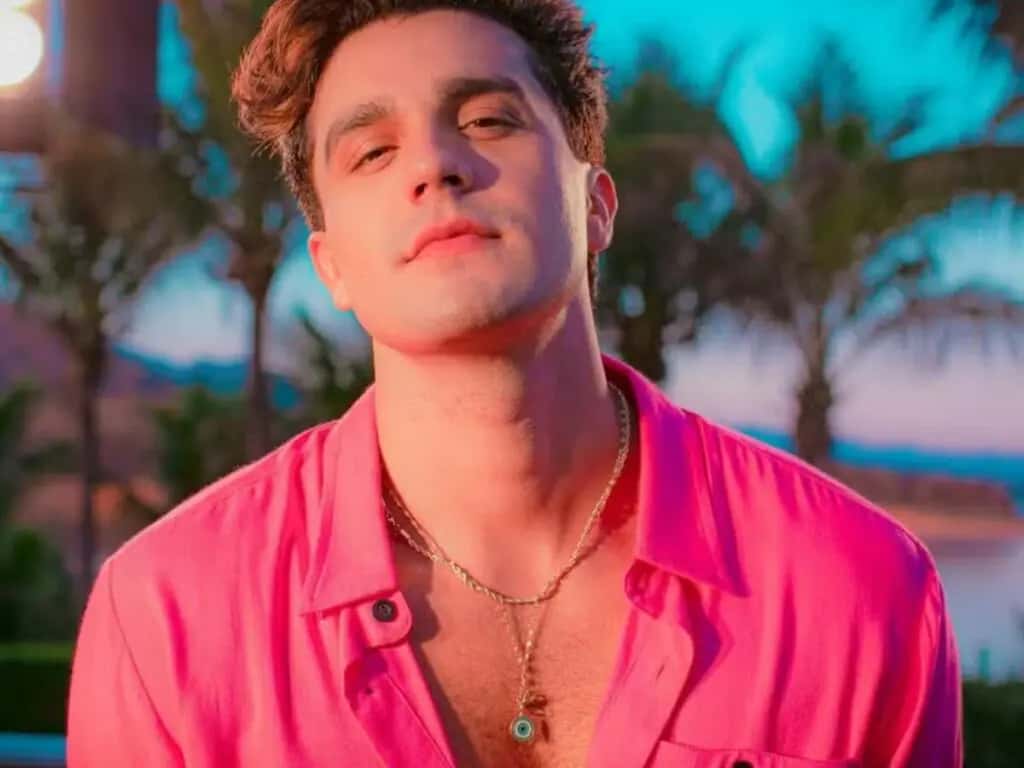 Após passar mal, Luan Santana já tem data para voltar aos shows