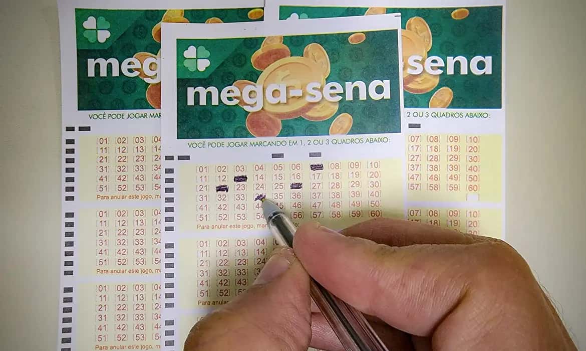 Mega-Sena concurso 2.837: prêmio acumula e vai a R$ 12 milhões