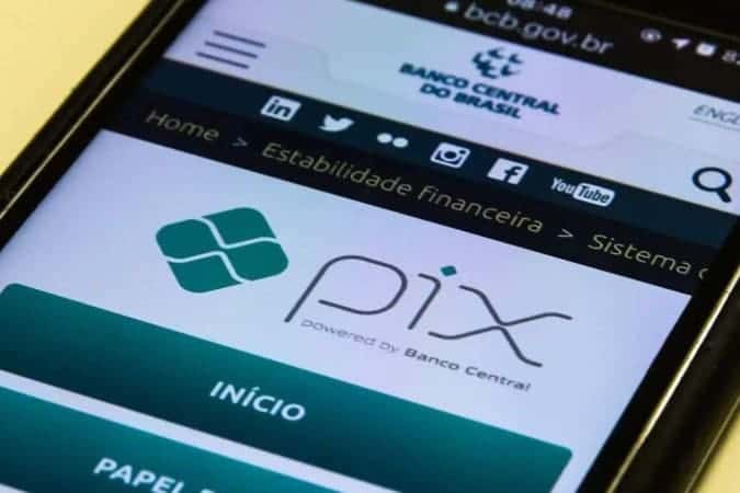 Pix por aproximação: veja detalhes da novidade anunciada pelo BC