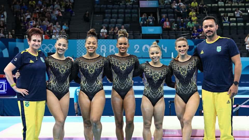 Brasileiras se classificam para sete finais na ginástica artística em Paris