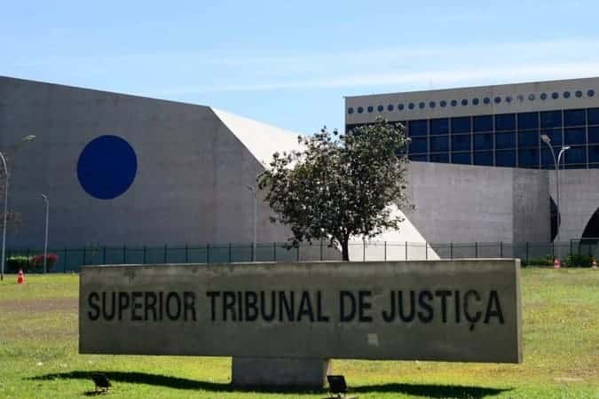 Superior Tribunal de Justiça lança concurso com salários de R$ 12 mil