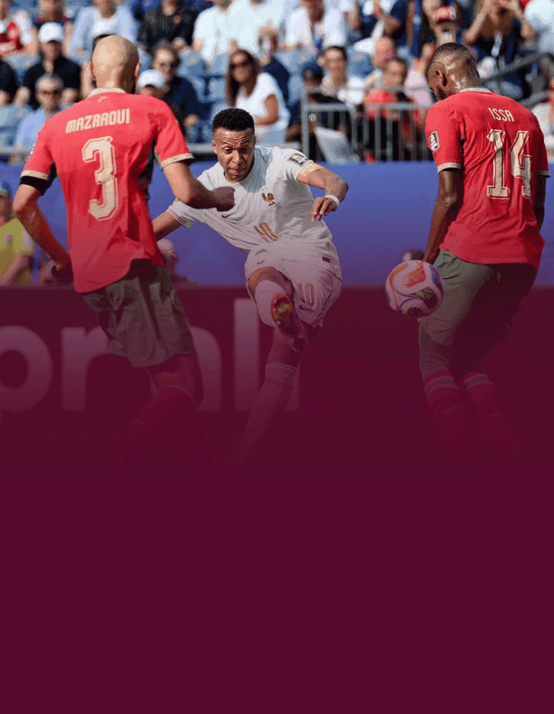 França vence o Marrocos, faz 2 a 0 e se poupa para a semifinal