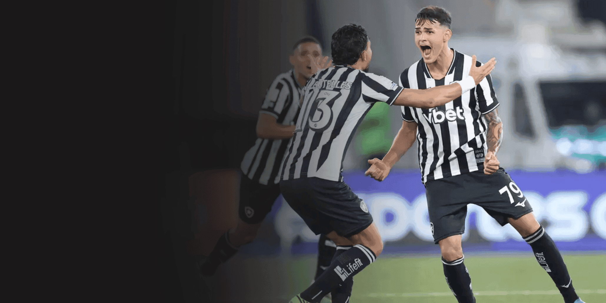 Com gol no último lance, Botafogo bate Santos na volta do Brasileirão