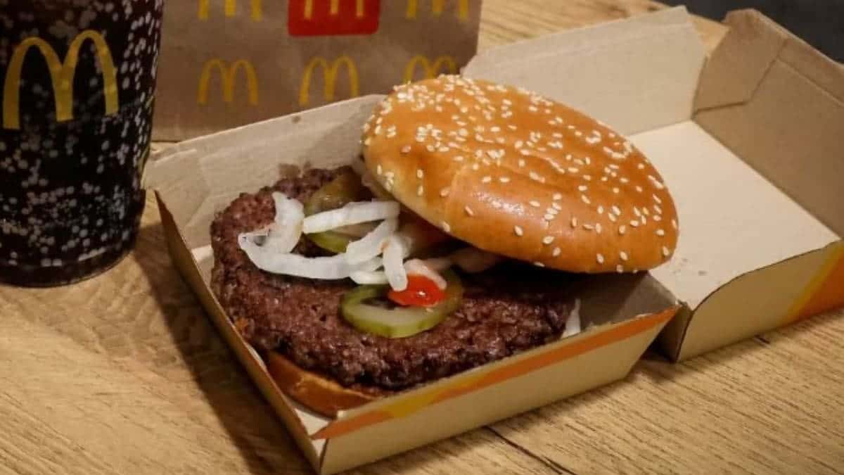 Uma pessoa morre e 50 ficam doentes após comerem McDonald’s contaminado