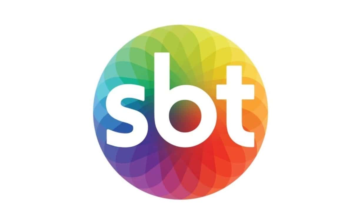 SBT anuncia saída de jornalista