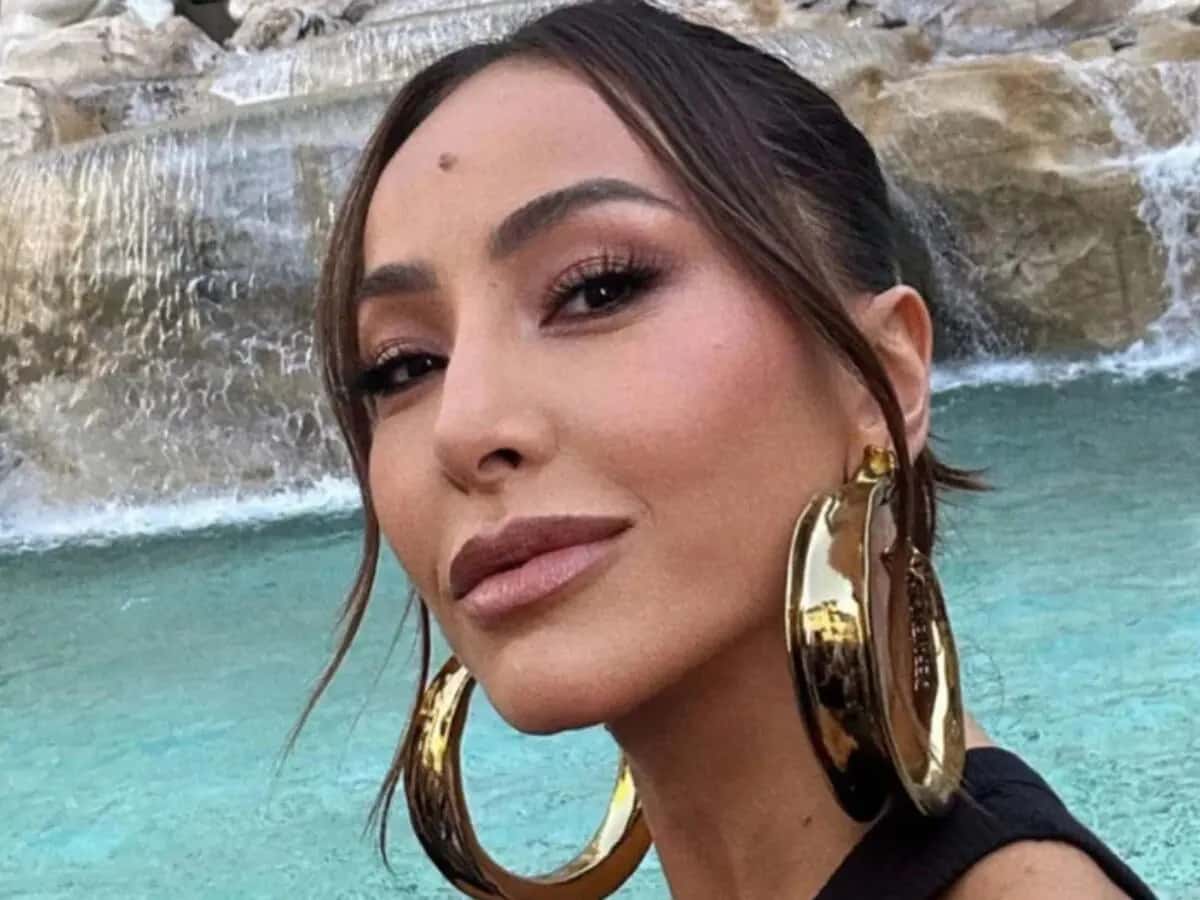 Sabrina Sato volta ao trabalho após perder bebê