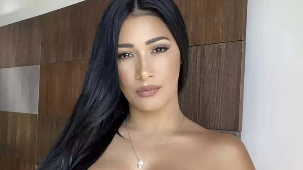 Simaria agradece apoio dos fãs após vazar foto nua: “Amada em todos os momentos”
