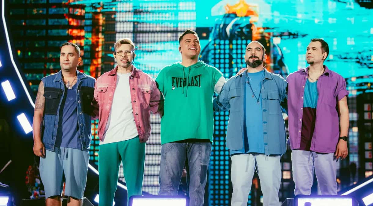 Brasília recebe show “As Antigas” do Sorriso Maroto com ação solidária “Espalhando Sorrisos”