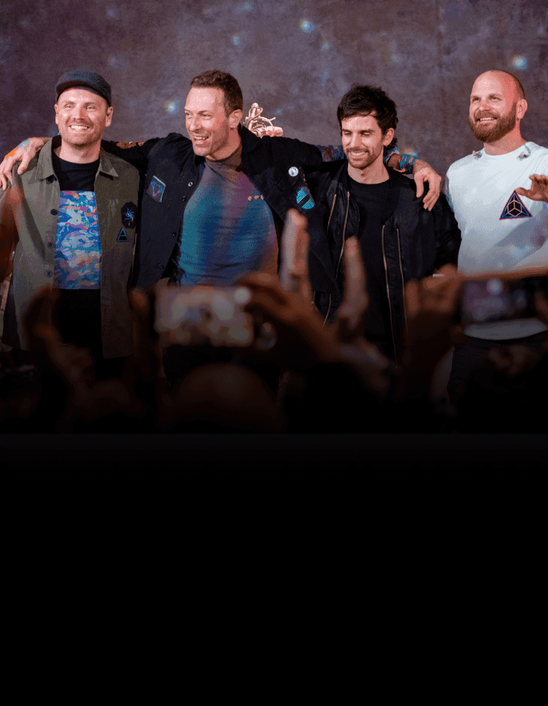CEO é flagrado traindo esposa com colega de trabalho em show do Coldplay