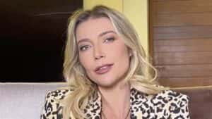 Luiza Possi diz que filho a ignora por trabalhar demais