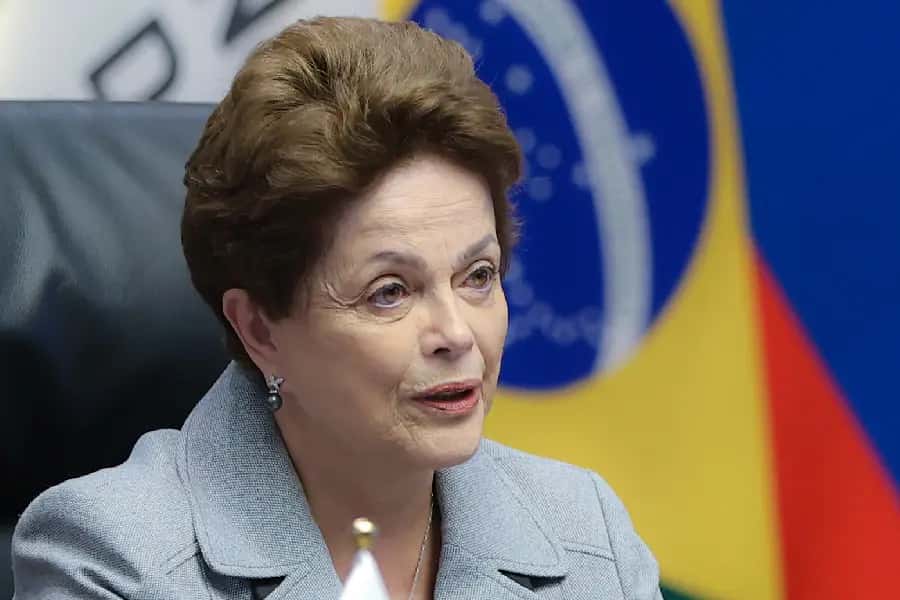Dilma Rousseff é internada em hospital da China após passar mal