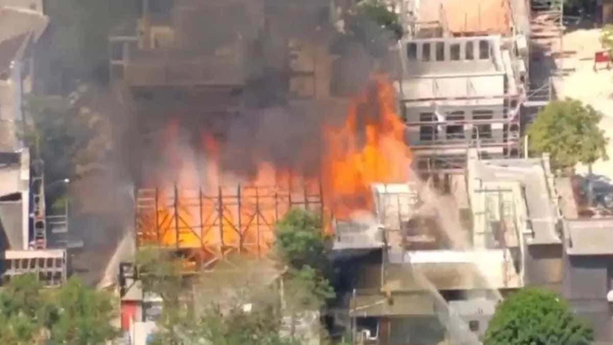 Incêndio destrói cidade cenográfica de novela da Globo