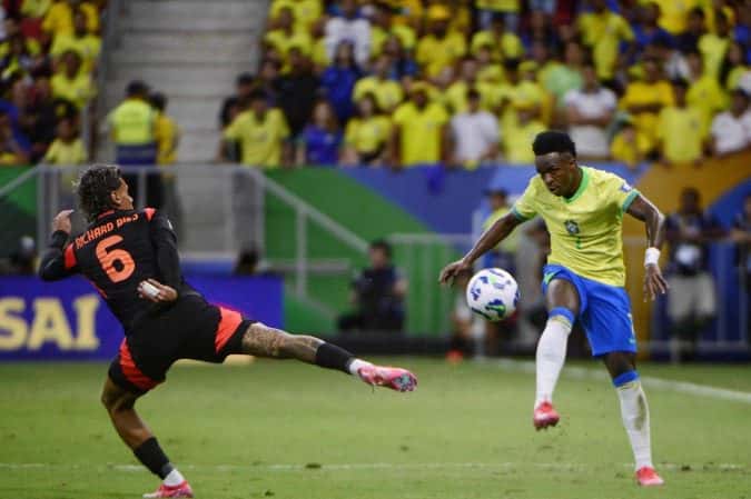 Vini Jr. marca no fim e dá vitória ao Brasil contra a Colômbia