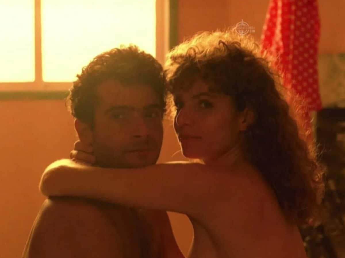 Sucesso em Vale Tudo, Débora Bloch já protagonizou cenas de nudez no passado
