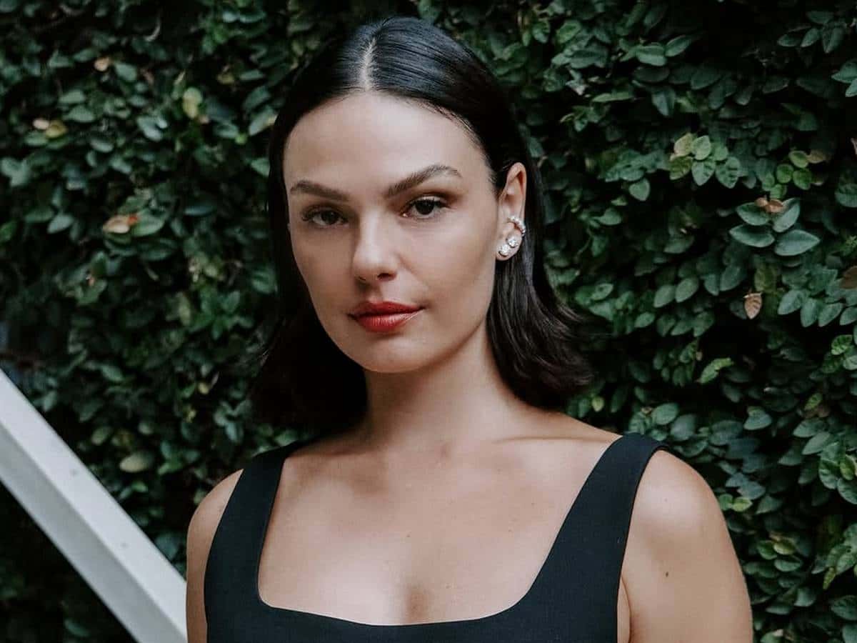 Isis Valverde reflete sobre a carreira após saída da Globo: “Estou no melhor momento”