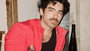 Joe Jonas conta como foi retomar a vida amorosa após divórcio