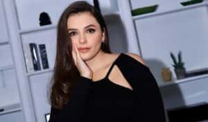 Monica Iozzi abandona avião após pane elétrica: ‘Gente chorando’