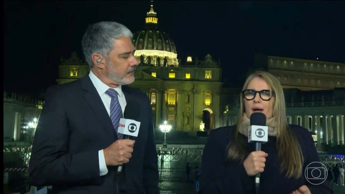 Comportamento de Ilze Scamparini no JN chama atenção na web