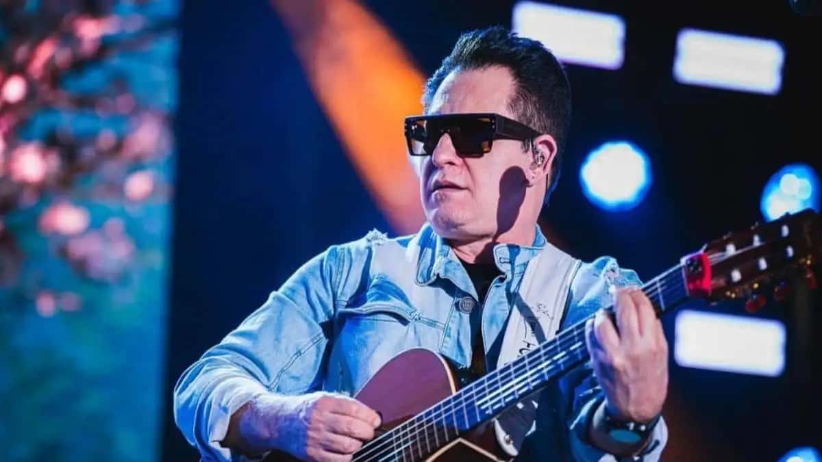 Marrone, dupla de Bruno, recebe alta após cair do palco e passar por cirurgia