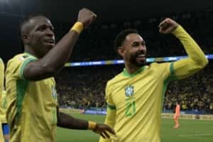 Vaga do Brasil na Copa veio no aniversário de Carleto