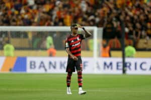 Flamengo domina e vence o Espérance em estreia pelo Mundial de Clubes