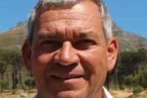 Turista acampa durante safári e morre atacado por leoa